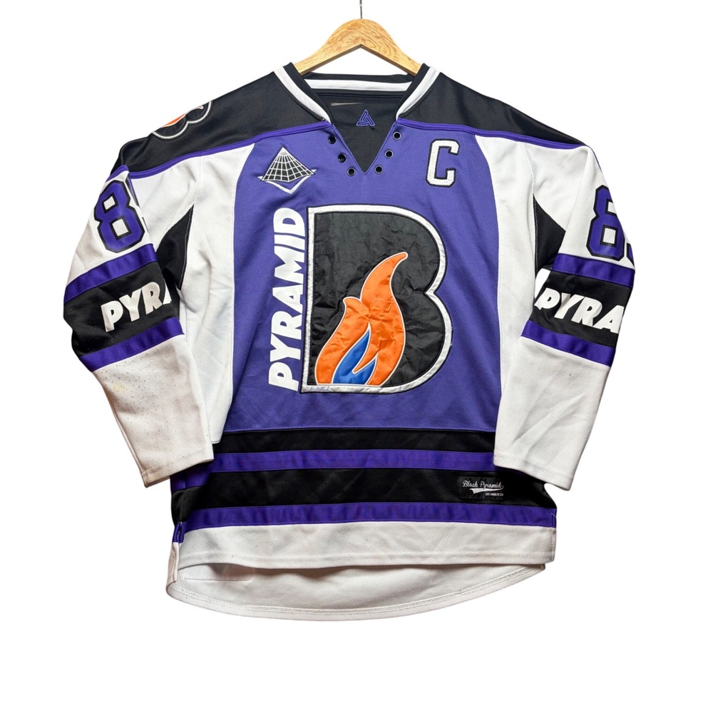 Black Pyramid Hockey Jersey Mens Large Purple White Polyester Captain Logo